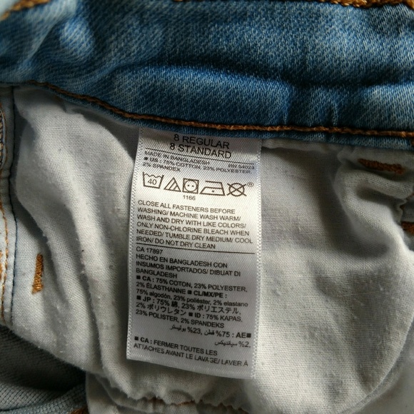 Old Navy Jeans - Picture 4 of 4